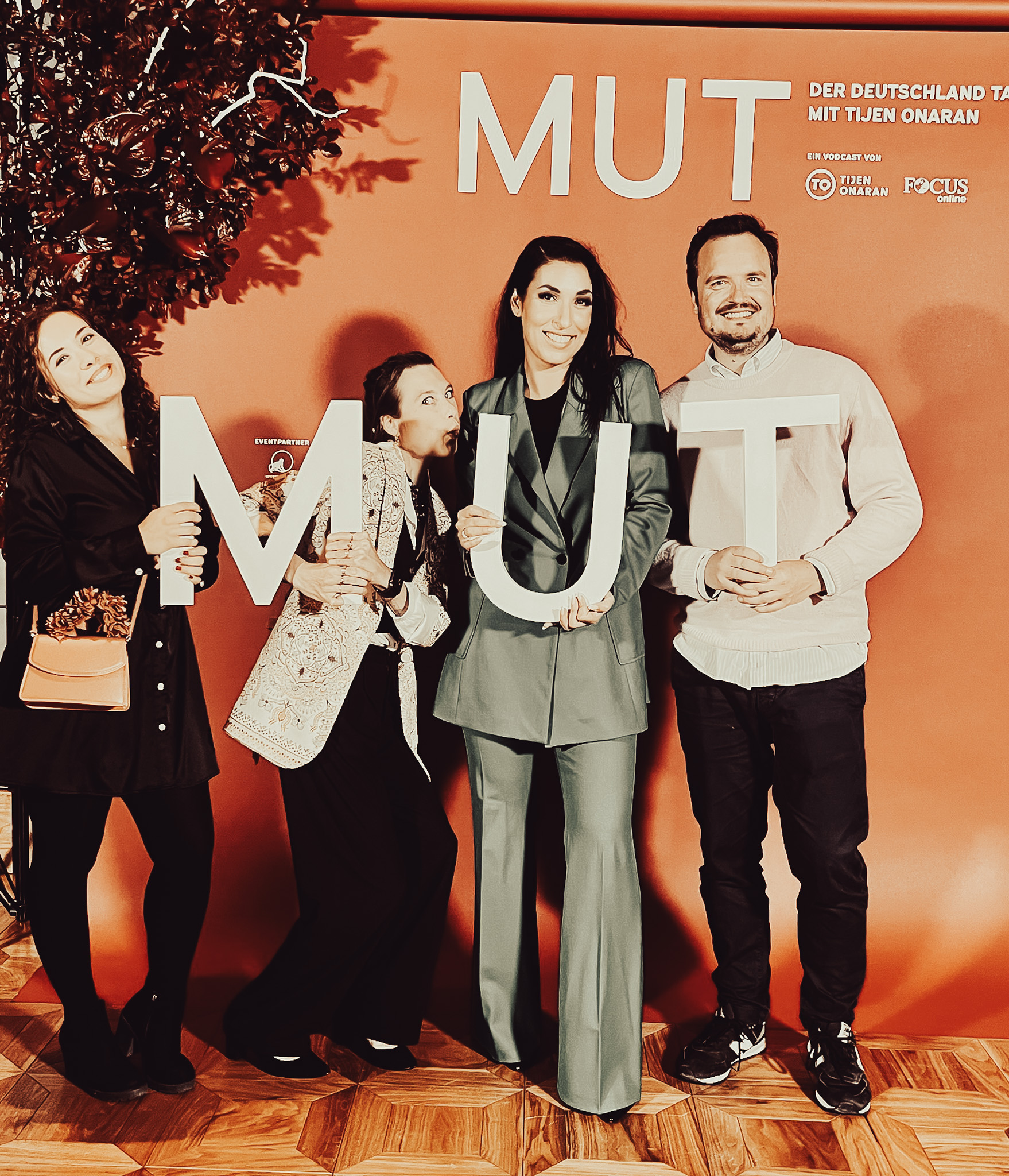 Tijen Onaran MUT Tour